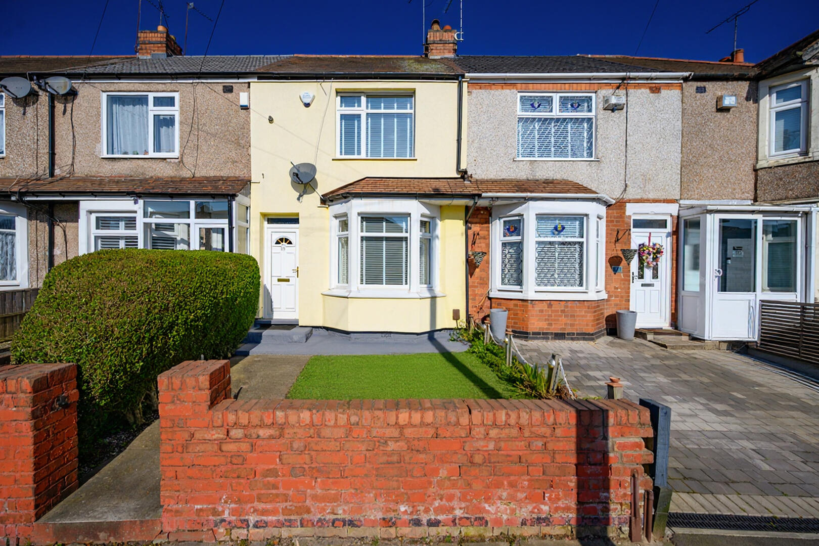 Torcross Avenue, Wyken, CV2 – Extended & No Onwards Chain